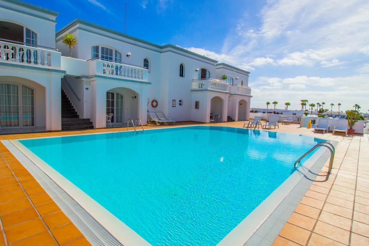 Apartamentos Corona Mar Puerto del Carmen Kültér fotó