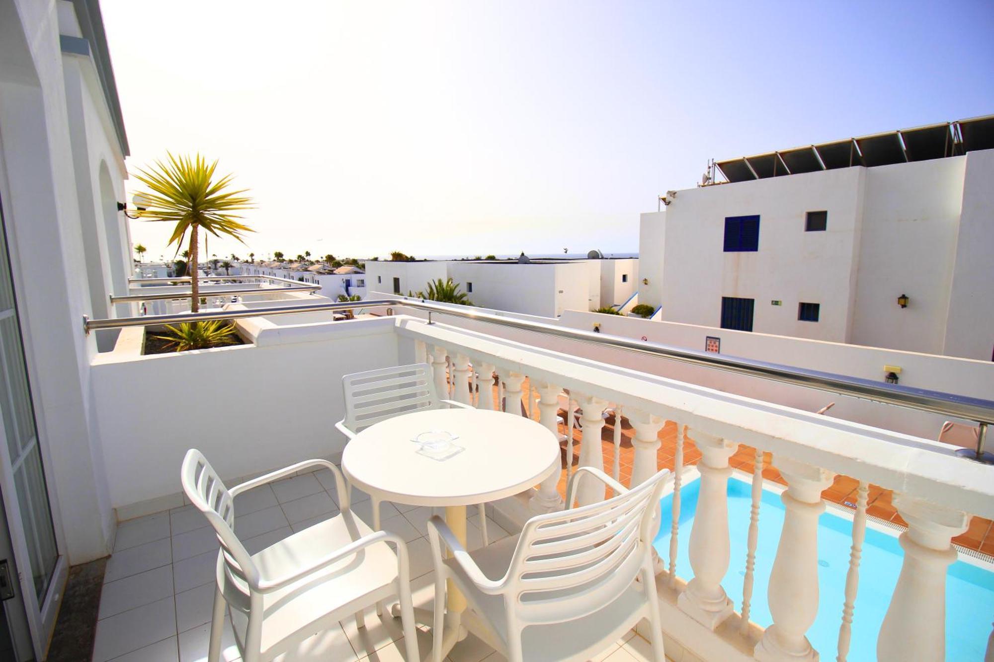 Apartamentos Corona Mar Puerto del Carmen Kültér fotó